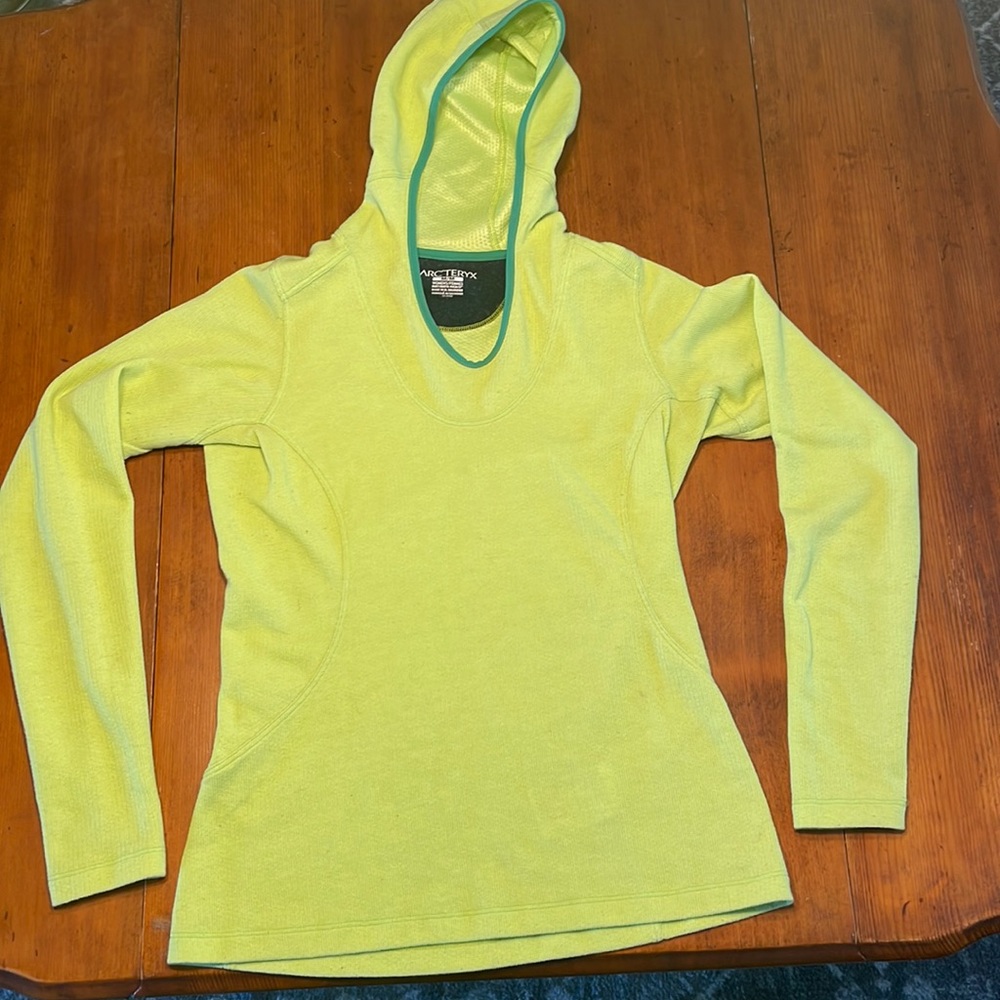 Arc’teryx sweater